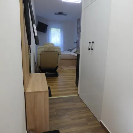 Pogacsas Iii Lejlighed